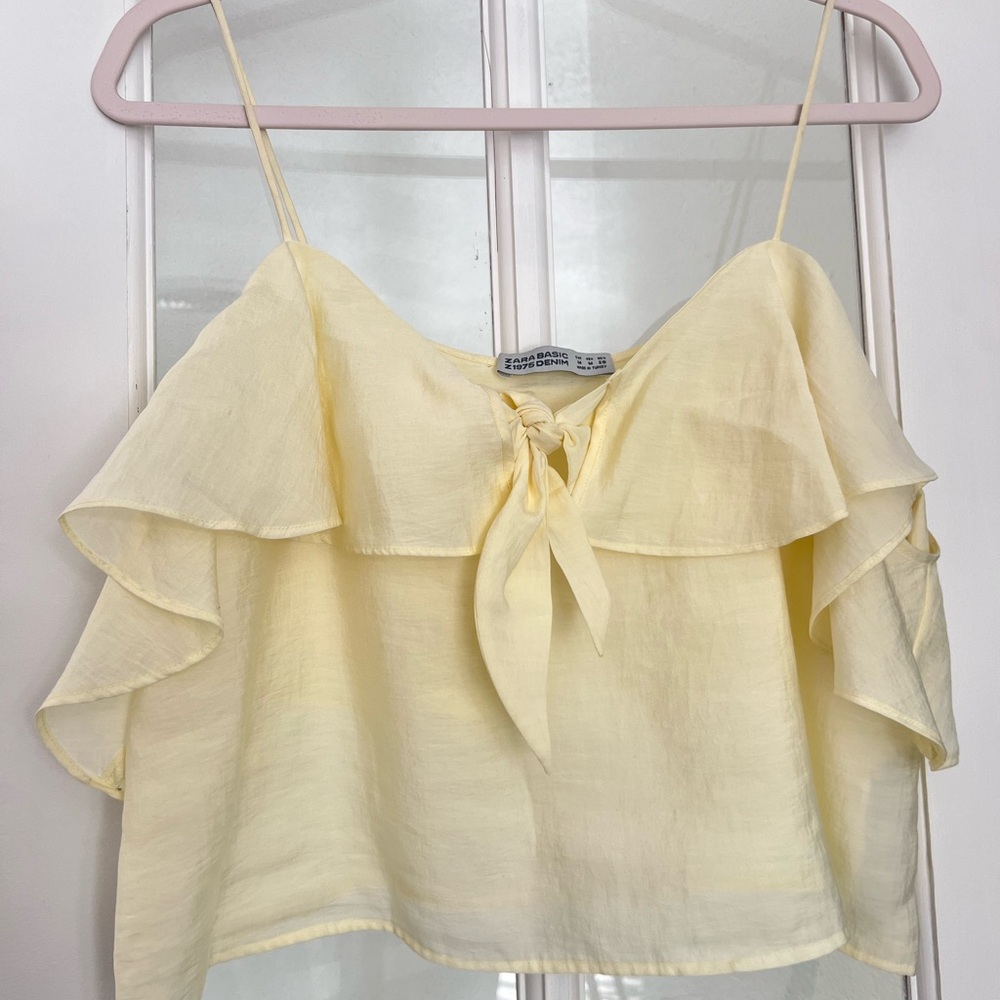 Off the shoulder Yellow Ruffled Women's Top